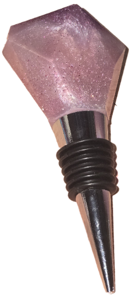 Along gated diamond wine topper