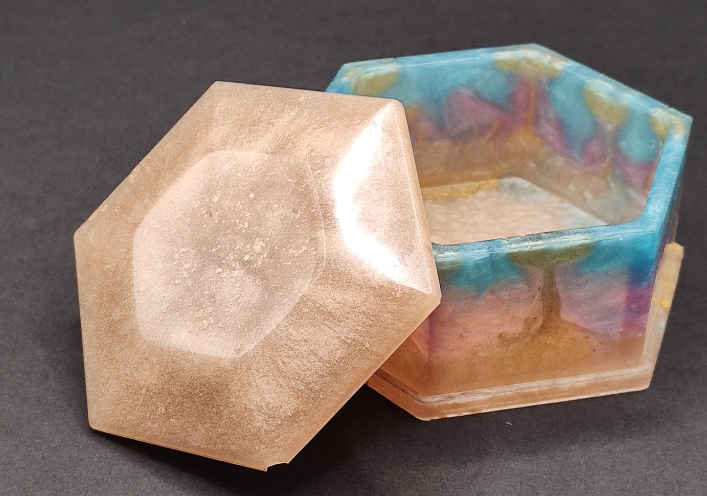 Hexagon boxes with lid