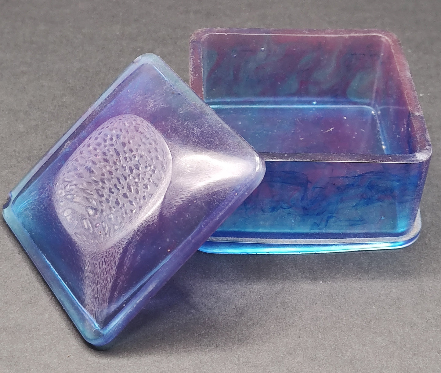 Square box with lid